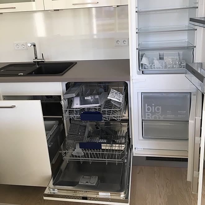 キッチン システムキッチン シンク下収納 シンク 食洗機 などのインテリア実例 17 01 17 17 57 17 Roomclip ルームクリップ キッチン システムキッチン シンク下収納 シンク 食洗機 などのインテリア実例 17 01 17 17 57 17 Roomclip ルームクリップ