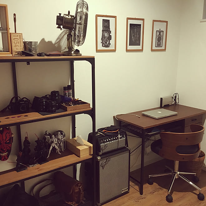 机 書斎3畳 三畳書斎 趣味部屋 男前 などのインテリア実例 17 09 19 22 32 35 Roomclip ルームクリップ