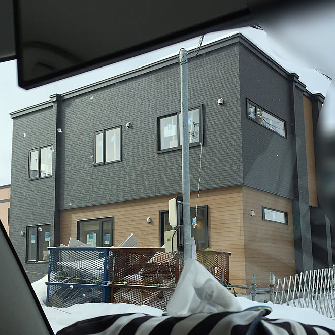 部屋全体 外壁 グレー 木目 住友不動産の家 J Urban などのインテリア実例 18 02 06 13 56 Roomclip ルームクリップ 部屋全体 外壁 グレー 木目 住友不動産の家 J Urban などのインテリア実例 18 02 06 13 56 Roomclip ルームクリップ