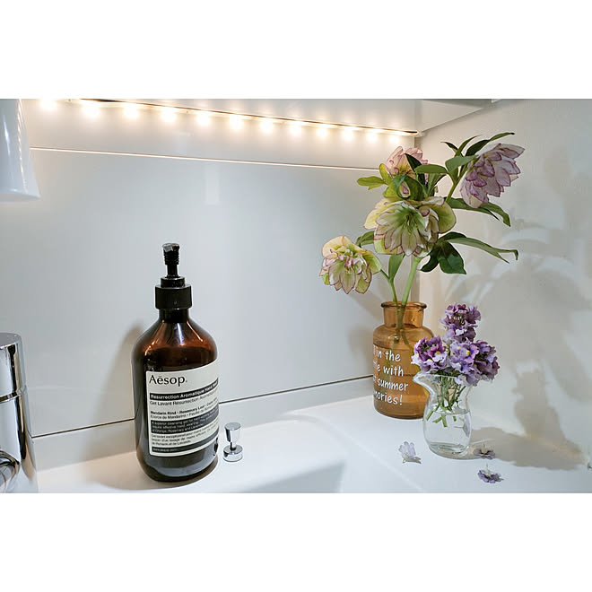 バス トイレ 心地よい暮らし ナチュラルインテリア シンプルインテリア クリスマスローズ などのインテリア実例 22 03 15 09 13 15 Roomclip ルームクリップ