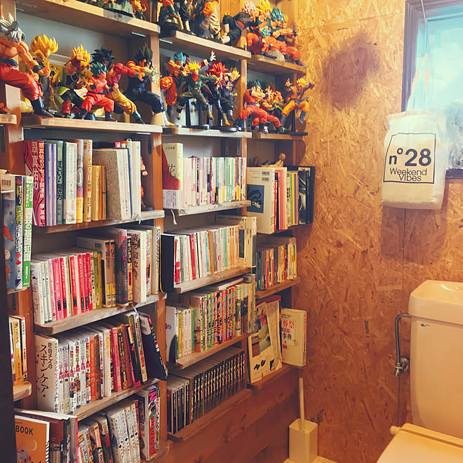 トイレリノベーション トイレ改造計画 本棚 Diy リノベーション などのインテリア実例 09 17 13 02 15 Roomclip ルームクリップ