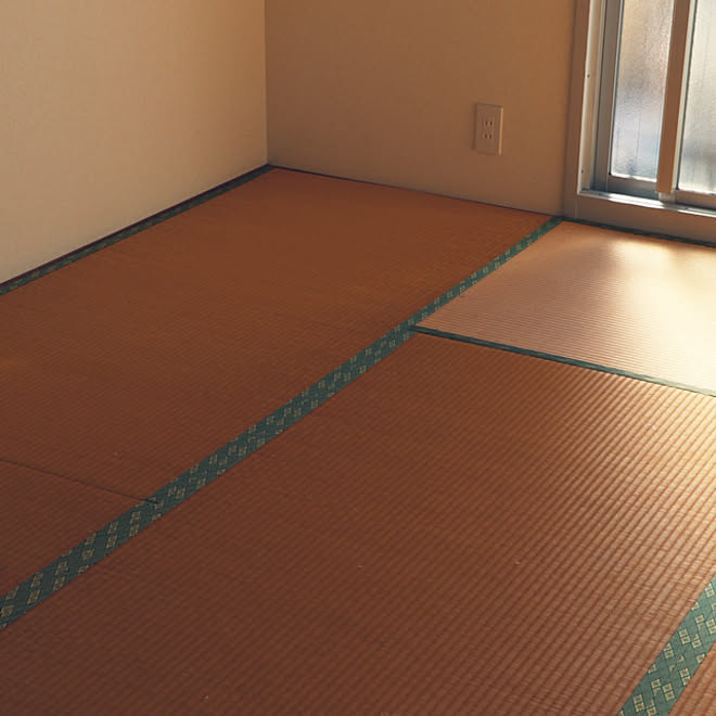 和室から洋室へ 部屋全体 古い賃貸 築40年 畳のインテリア実例 12 21 12 38 48 Roomclip ルームクリップ 和室から洋室へ 部屋全体 古い賃貸 築40年 畳のインテリア実例 12 21 12 38 48 Roomclip ルームクリップ