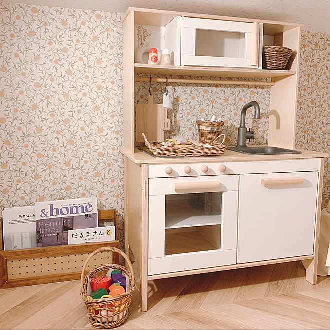 モリスの壁紙 おままごとキッチンdiy おままごとキッチン Ikea スーパーx などのインテリア実例 22 01 06 06 25 09 Roomclip ルームクリップ