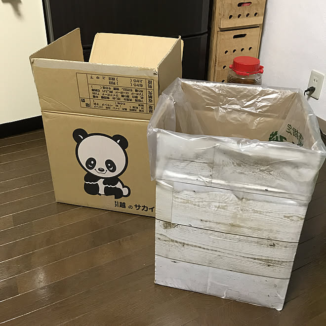 キッチン ゴミ箱リメイク サカイの段ボール箱 10分でできる 仮住まいちぅ などのインテリア実例 18 10 28 21 49 25 Roomclip ルームクリップ キッチン ゴミ箱リメイク サカイの段ボール箱 10分でできる 仮住まいちぅ などのインテリア実例 18 10 28 21 49 25 Roomclip ルームクリップ