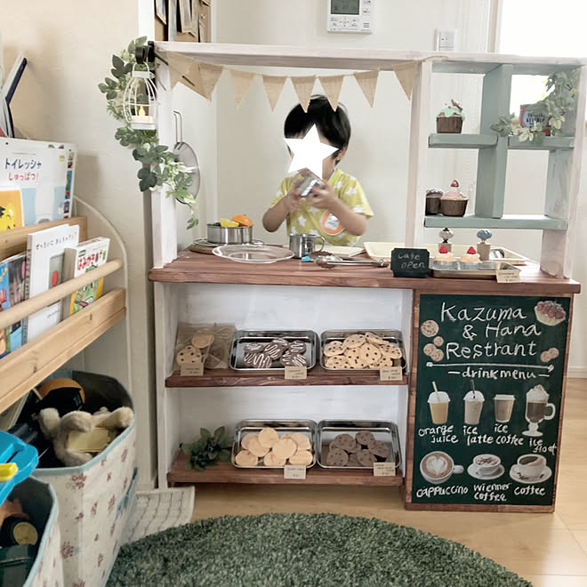 部屋全体 子供部屋 キッズスペース カフェ風キッチン カフェ風インテリアを目指して フェイククッキー などのインテリア実例 18 06 11 09 14 05 Roomclip ルームクリップ 部屋全体 子供部屋 キッズスペース カフェ風キッチン カフェ風インテリアを目指して フェイククッキー などのインテリア実例 18 06 11 09 14 05 Roomclip ルームクリップ
