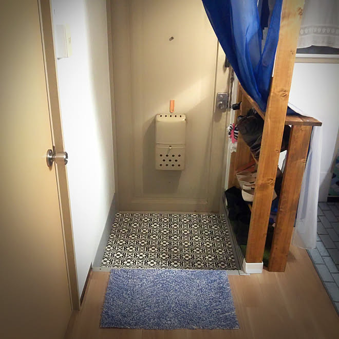 玄関 入り口 築40年 賃貸 一人暮らし 玄関収納 などのインテリア実例 19 02 12 01 26 52 Roomclip ルームクリップ