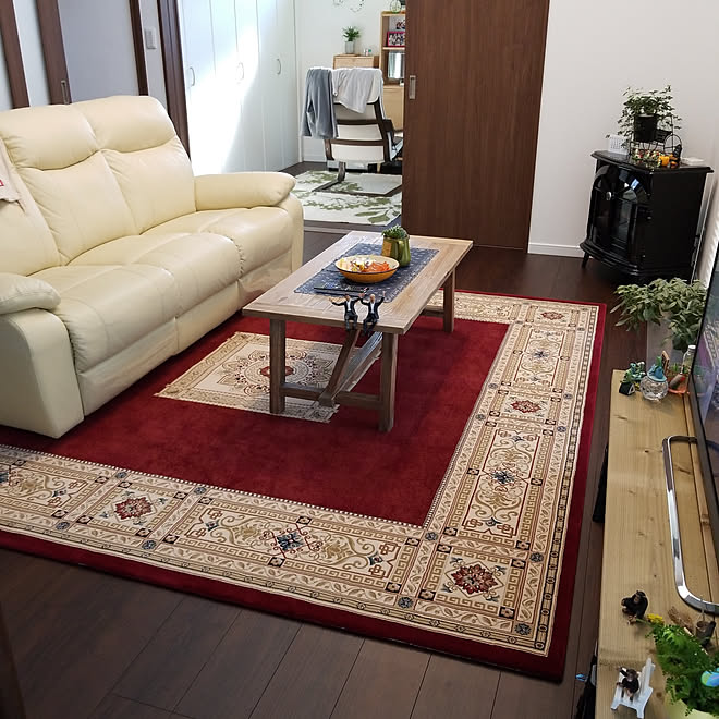 部屋全体 電動リクライニングソファー 模様替え 今日も元気ダウンタウン 暖炉型ヒーターのインテリア実例 18 10 19 09 29 11 Roomclip ルームクリップ