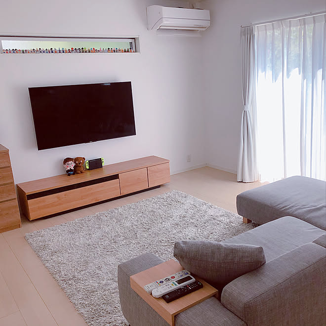 テレビボード/リビング/グレー/ラグ/カウチソファ...などのインテリア実例 20190912 115242 ｜ RoomClip