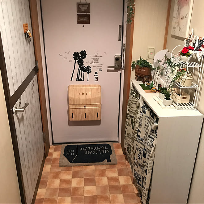 玄関/入り口/クッションフロアを敷きました。/HIDE♡/団地/ダイソー&hellip;などのインテリア実例 20180403 172438