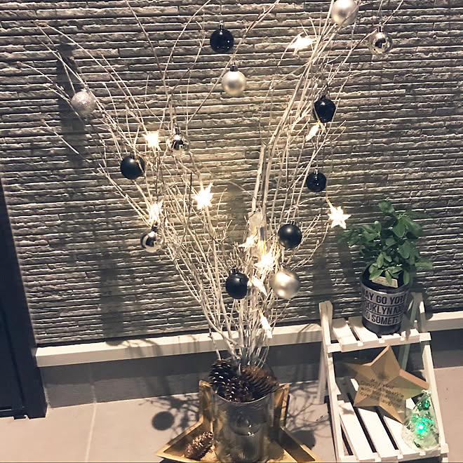 クリスマス/モノトーン/ホワイトインテリア/新築/狭小住宅...などのインテリア実例 - 2019-11-06 22:24:42