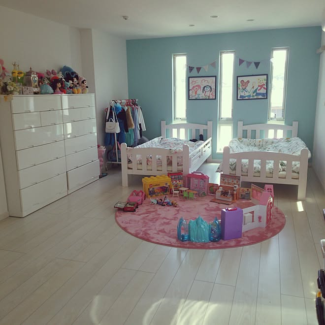 白い部屋 洋服収納 子供ベット 二段ベッド 子供部屋女の子 などのインテリア実例 17 04 24 12 53 04 Roomclip ルームクリップ