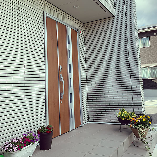 美しい 一条 工務 店 玄関 ドア プロパティ画像ホームインテリア