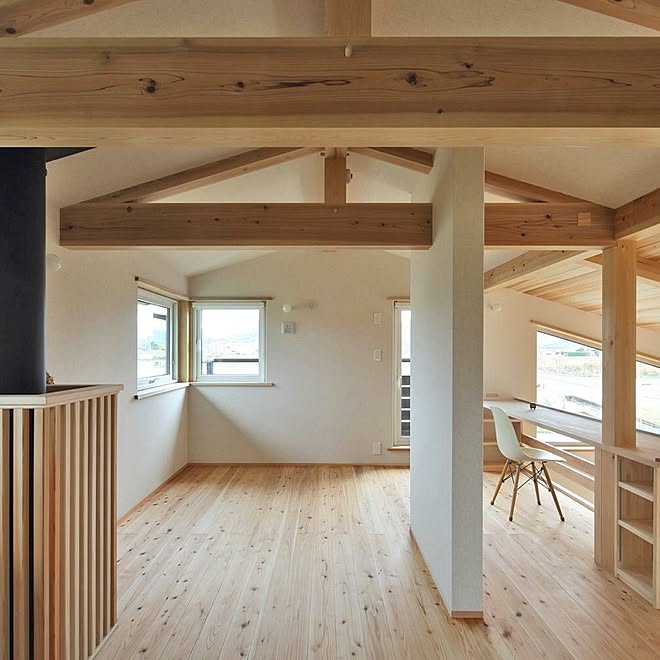 部屋全体 吹抜け 子供部屋 シーエッチ建築工房 木の家 などのインテリア実例 17 02 24 22 51 56 Roomclip ルームクリップ