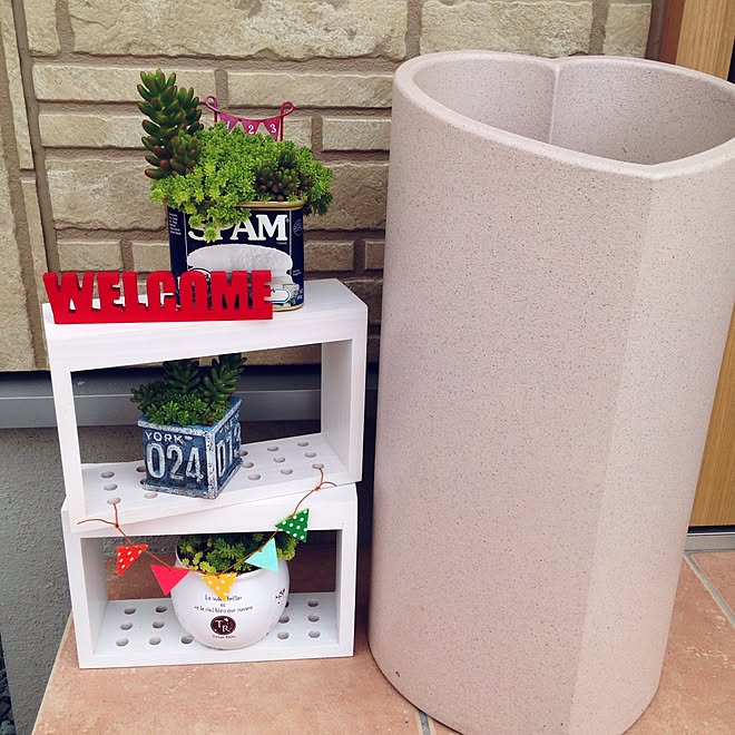 玄関 入り口 信楽焼 傘立て 100均 建売住宅 などのインテリア実例 16 08 26 14 23 10 Roomclip ルームクリップ