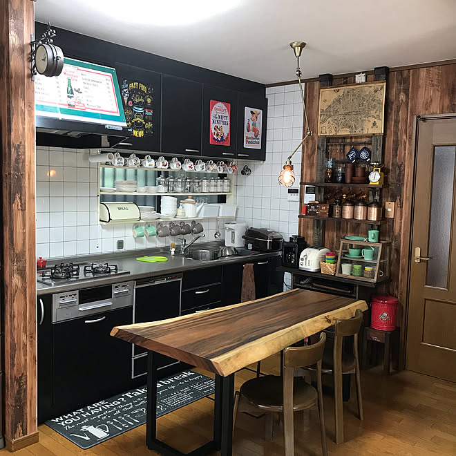 キッチン ディアウォール ディズニー カフェ風インテリア ヴィンテージ風 などのインテリア実例 18 10 27 15 34 53 Roomclip ルームクリップ