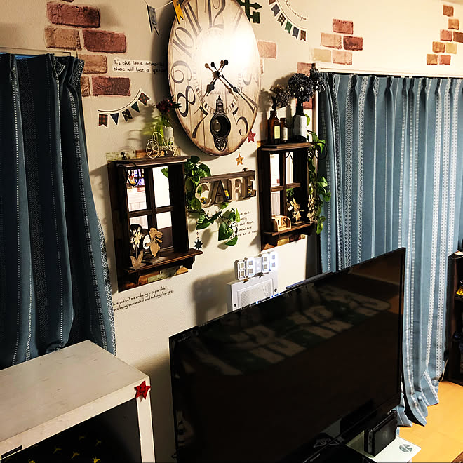 リメイクシート レンガ カーテン オシャレに憧れる カフェ風 すのこリメイク などのインテリア実例 21 01 16 08 34 41 Roomclip ルームクリップ リメイクシート レンガ カーテン オシャレに憧れる カフェ風 すのこリメイク などのインテリア実例 21 01 16 08 34 41 Roomclip ルームクリップ