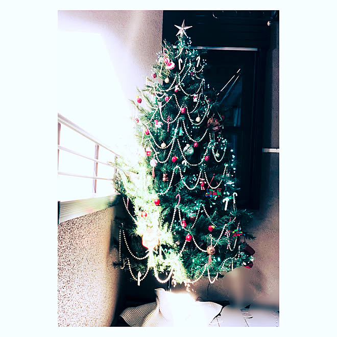 オールドファッション ベランダに出しました クリスマスツリー クリスマス Rcの出会いに感謝 などのインテリア実例 11 19 15 27 11 Roomclip ルームクリップ