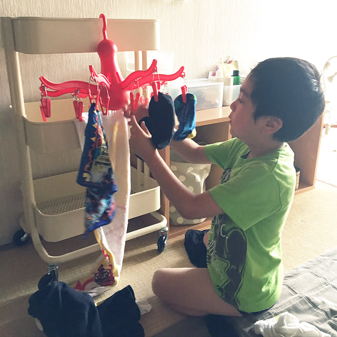 玄関 入り口 暑いからパンツ一丁 モアナの歌をうたいながら干してる 暑いですねぇ タコさん などのインテリア実例 17 09 25 16 57 47 Roomclip ルームクリップ