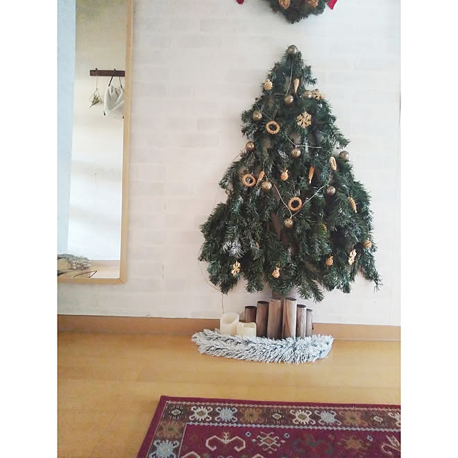 クリスマス 壁面装飾 ウォールデコ 冬支度 こどもと暮らす のインテリア実例 11 22 12 28 30 Roomclip ルームクリップ