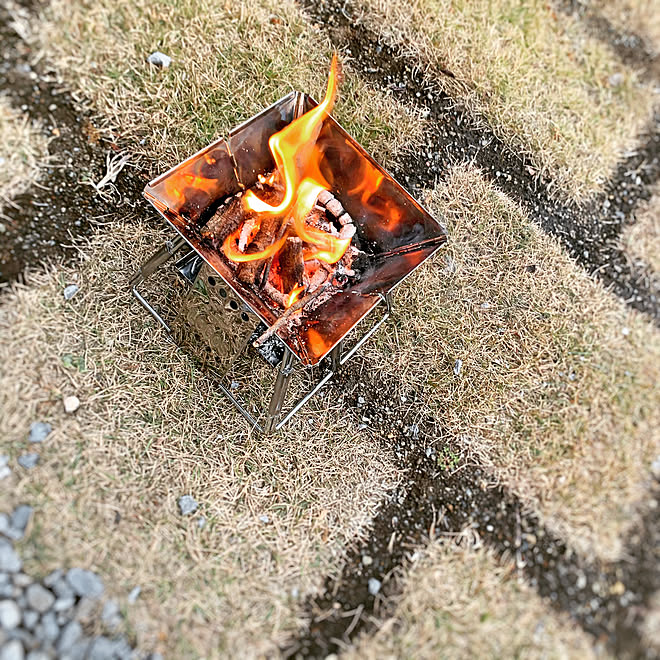 芝生の庭 ミニ焚き火台 焚き火 小さなお庭 一戸建て などのインテリア実例 02 29 21 56 16 Roomclip ルームクリップ 芝生の庭 ミニ焚き火台 焚き火 小さなお庭 一戸建て などのインテリア実例 02 29 21 56 16 Roomclip ルームクリップ