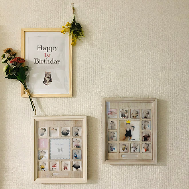 フォトフレーム 誕生日飾り付け 造花アレンジ こどもと暮らす こどもと暮らす などのインテリア実例 19 04 15 18 08 43 Roomclip ルームクリップ