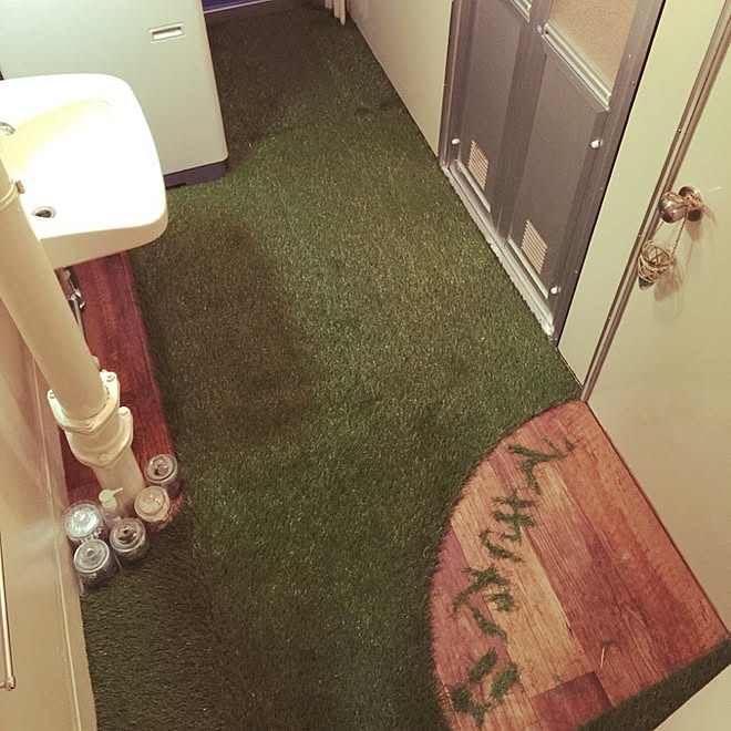 バス トイレ リアル人工芝 脱衣所 洗面所 風呂 などのインテリア実例 15 11 07 17 45 12 Roomclip ルームクリップ