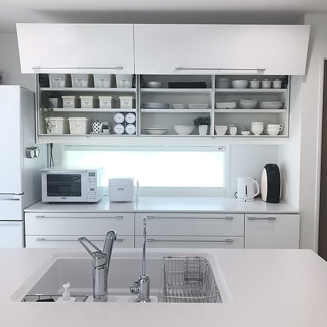 ダイソー/カップボード/一条工務店/いいね、フォロー本当に感謝デス☺︎/白が好き...などのインテリア実例