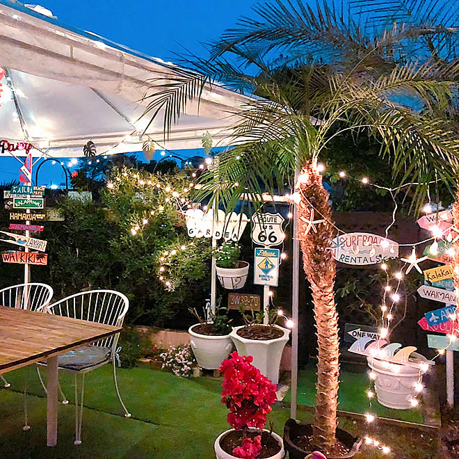 人工芝 サリュledライト カインズホーム２ ４でテーブルdiy Ikeaのガゼボ 手作り看板 などのインテリア実例 19 05 08 17 34 04 Roomclip ルームクリップ