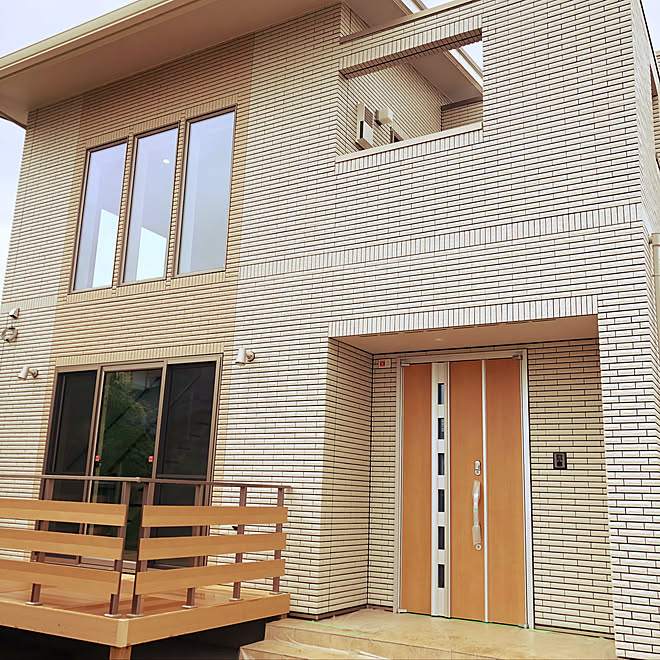 玄関 入り口 ウッドデッキ 一条工務店 Ismart 引渡し H30 5 26 などのインテリア実例 18 05 29 01 17 59 Roomclip ルームクリップ