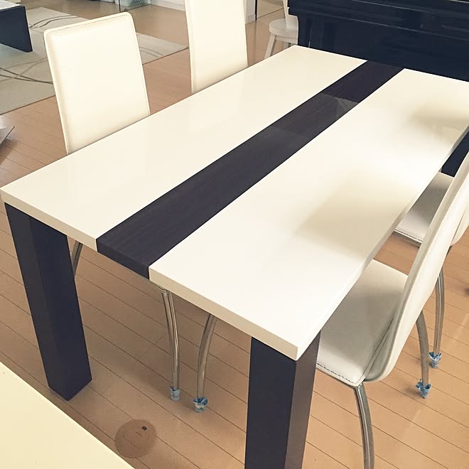 机 ダイニングテーブル 白 茶 シンプルモダンのインテリア実例 16 06 11 17 04 44 Roomclip ルームクリップ 机 ダイニングテーブル 白 茶 シンプルモダンのインテリア実例 16 06 11 17 04 44 Roomclip ルームクリップ