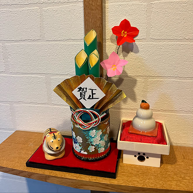 お正月インテリア 玄関 入り口 門松 手作り 子供の作品 レンガ壁紙 などのインテリア実例 22 01 05 14 05 07 Roomclip ルームクリップ