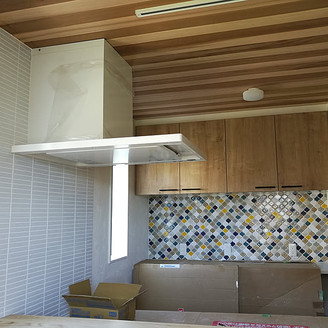 キッチン/リクシル/新築建築中/塗り壁/漆喰...などのインテリア ...