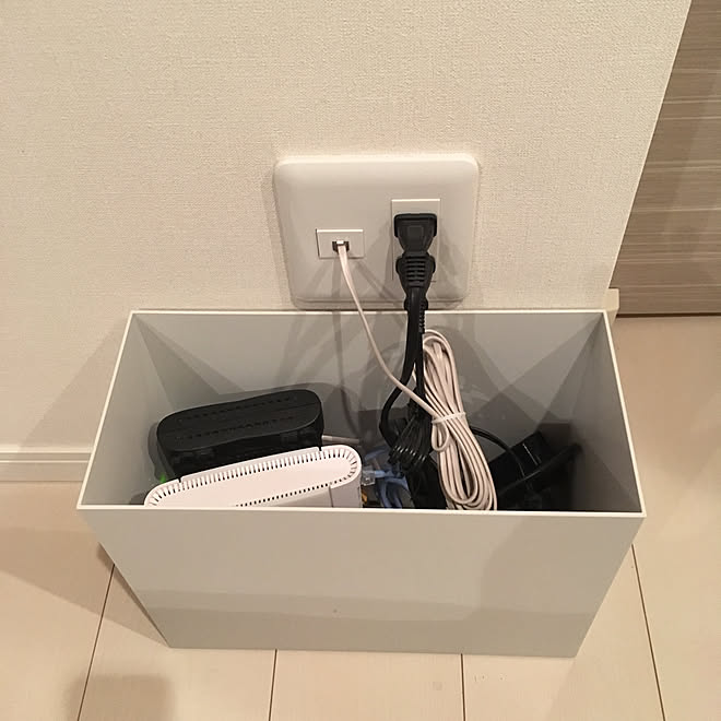 棚 モデム ルーター隠し 無印良品のインテリア実例 18 06 22 17 52 41 Roomclip ルームクリップ