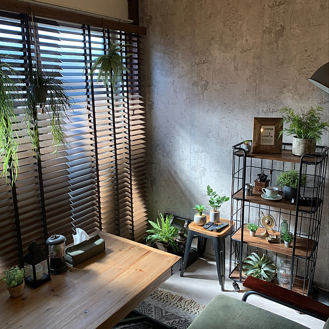 ブラインド オープンラック カフェ風 ブルックリンスタイル ナチュラルインダストリアル などのインテリア実例 21 10 28 19 00 57 Roomclip ルームクリップ