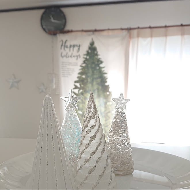 ガラスのクリスマスツリー 日差しが気持ちいい クリスマスツリー クリスマス ダイソー などのインテリア実例 11 03 12 16 13 Roomclip ルームクリップ ガラスのクリスマスツリー 日差しが気持ちいい クリスマスツリー クリスマス ダイソー などのインテリア実例 11 03 12 16 13 Roomclip ルームクリップ