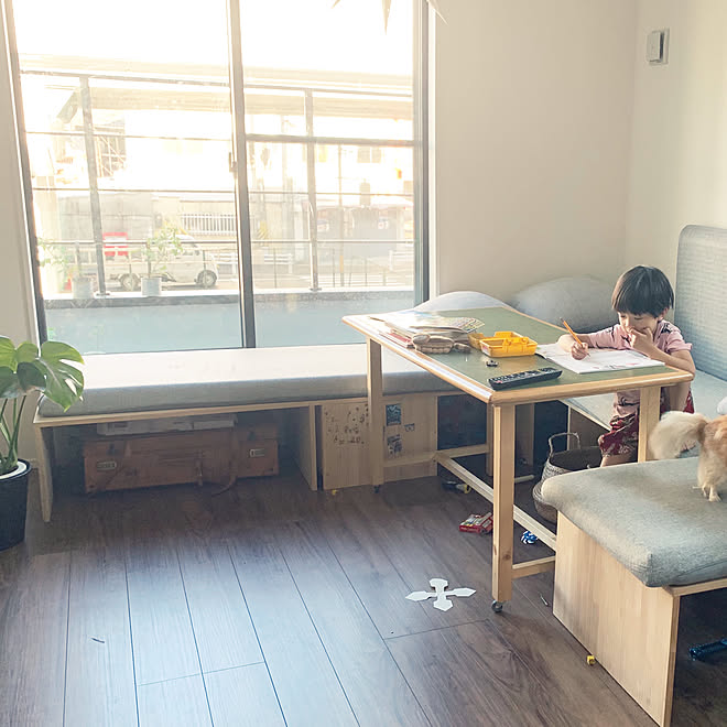 トランク収納 収納 リビング 旅行カバン スーツケースをしまう場所 ベンチ Diy などのインテリア実例 19 06 12 01 26 00 Roomclip ルームクリップ