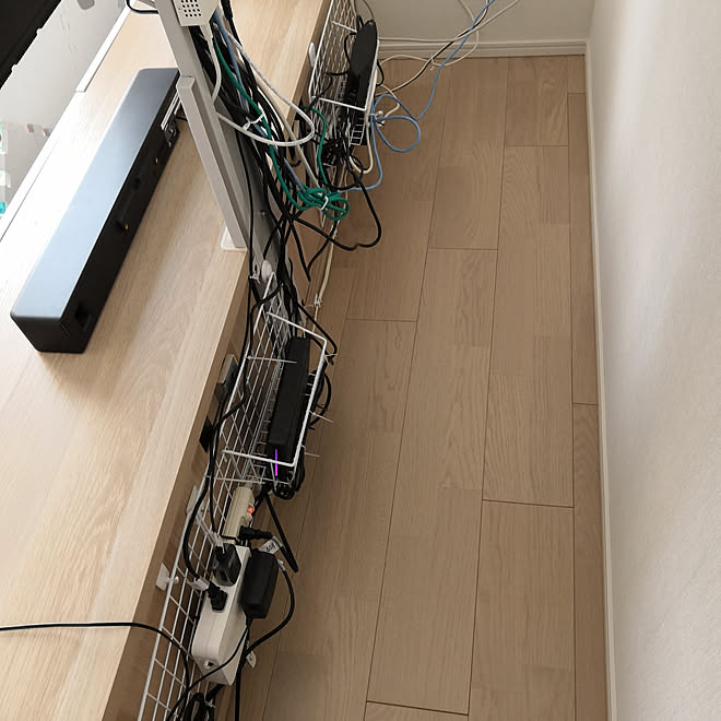 リビング ベストー テレビ台 テレビ裏収納 テレビ裏の配線 などのインテリア実例 19 04 04 17 08 06 Roomclip ルームクリップ
