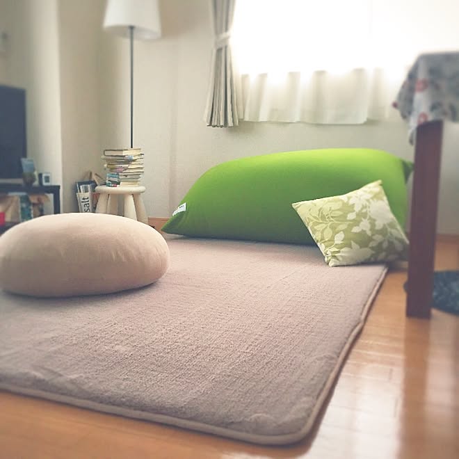 部屋全体 ニトリ 低反発ラグ Yogibo モチモチクッションのインテリア実例 16 06 13 13 21 26 Roomclip ルームクリップ 部屋全体 ニトリ 低反発ラグ Yogibo モチモチクッションのインテリア実例 16 06 13 13 21 26 Roomclip ルームクリップ