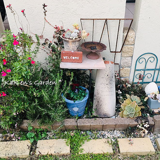 アイアンフェンス フェンス アンティークフェンス さびさび雑貨 ハーブガーデン などのインテリア実例 01 11 19 35 54 Roomclip ルームクリップ