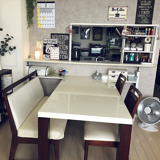 男前カフェ 男前インテリア ポスターのある暮らし フェイクグリーン カフェ風インテリアを目指して などのインテリア実例 03 12 14 55 45 Roomclip ルームクリップ