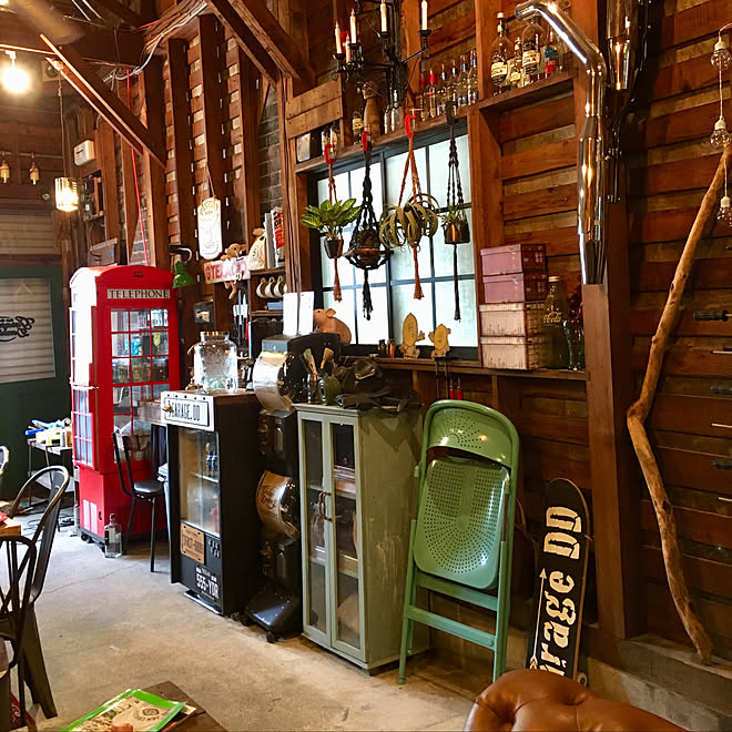 ブラウンインテリア バイクガレージ Diy 倉庫カフェ 秘密基地 などのインテリア実例 19 07 29 17 24 56 Roomclip ルームクリップ