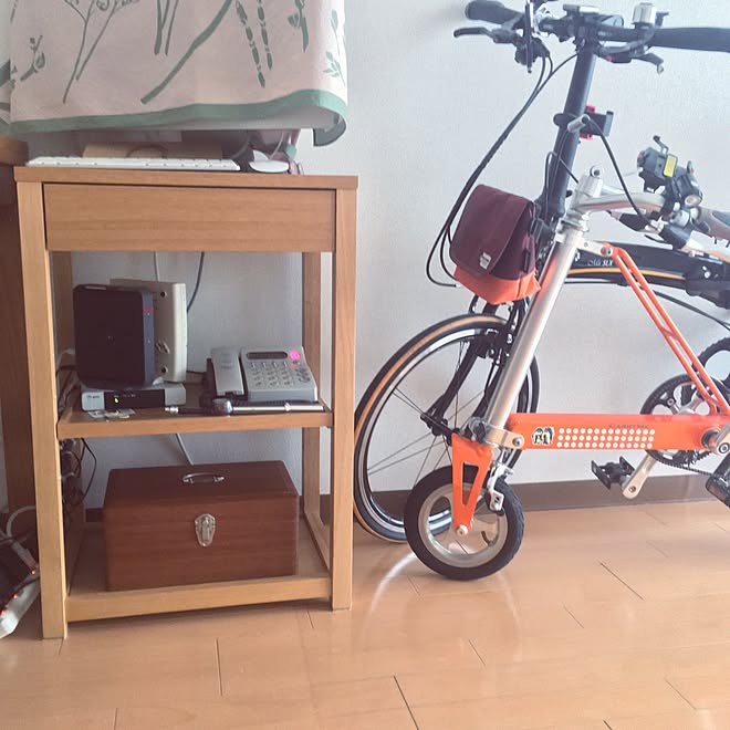 机 自転車 持たない暮らし シンプルライフ ミニマリスト などのインテリア実例 17 05 09 08 00 36 Roomclip ルームクリップ 机 自転車 持たない暮らし シンプルライフ ミニマリスト などのインテリア実例 17 05 09 08 00 36 Roomclip ルームクリップ