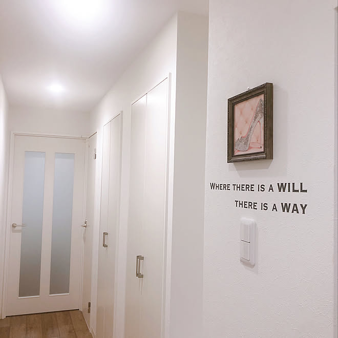 ウォールステッカー 1ldk 賃貸マンション 玄関 入り口のインテリア実例 04 02 22 21 30 Roomclip ルームクリップ