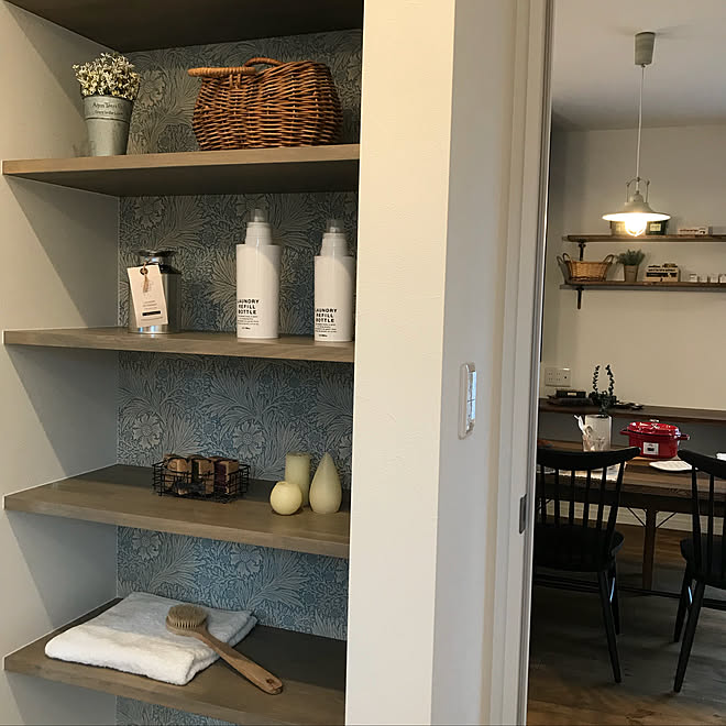 輸入壁紙 リリカラ モリスの壁紙 アンティーク ナチュリエ などのインテリア実例 19 05 08 15 51 57 Roomclip ルームクリップ