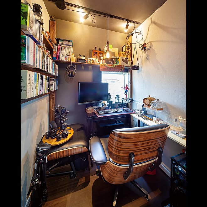 秘密基地 照明 造作収納 雑貨 書斎 などのインテリア実例 08 25 10 50 37 Roomclip ルームクリップ 秘密基地 照明 造作収納 雑貨 書斎 などのインテリア実例 08 25 10 50 37 Roomclip ルームクリップ