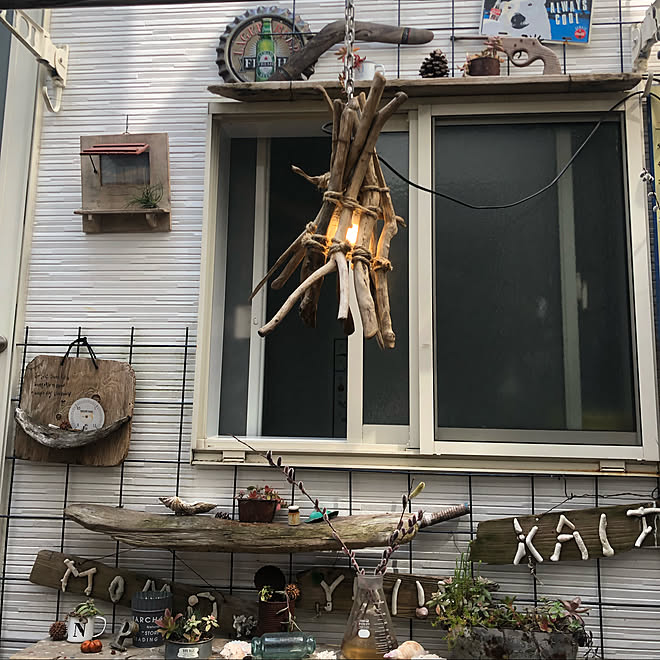 フラスコ花瓶 ビーカーに植物 流木オブジェ 木のぬくもり 雑貨 などのインテリア実例 22 03 11 22 59 16 Roomclip ルームクリップ フラスコ花瓶 ビーカーに植物 流木オブジェ 木のぬくもり 雑貨 などのインテリア実例 22 03 11 22 59 16 Roomclip ルームクリップ