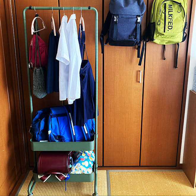 和室にハンガーラック 中学生のかばん置き場 ランドセルラック ハンガーラック 洋服収納 などのインテリア実例 21 09 24 11 36 12 Roomclip ルームクリップ
