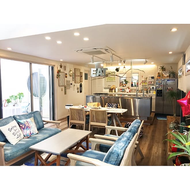 リビング 流木 アイランドキッチン ステンレスキッチン 西海岸インテリア などのインテリア実例 17 06 03 13 06 35 Roomclip ルームクリップ