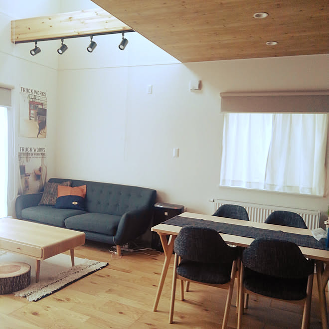 部屋全体/まいほーむきろく*/ニトリ/リリカラ壁紙/サンワカンパニー フローリング...などのインテリア実例 - 2019-09-18 11:46:14
