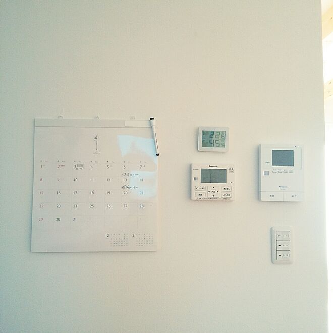 壁 天井 リリカラ シンプルインテリア カレンダー17のインテリア実例 16 12 06 12 42 56 Roomclip ルームクリップ